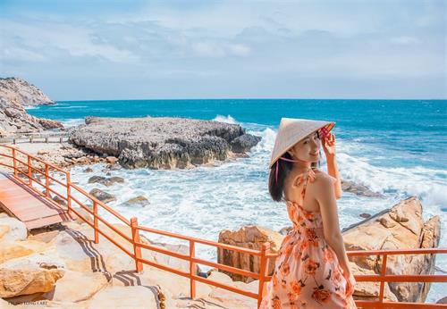 Thuê xe Phan Thiết - Sài Gòn - Mũi Né. Minh Hân  - Hotline: 0833300621 