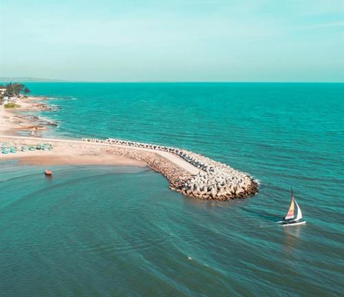 Thuê xe đi Bãi Đá ông địa Phan Thiết từ sài Gòn - đưa đón tân nơi